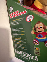 Încărcați imaginea în vizualizatorul Galerie, PRIMA MEA MAIMUTICA DE IMBRATISAT CANTECE MUZICA POVESTI SUNETE