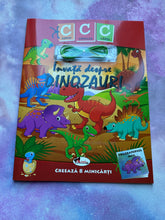Încărcați imaginea în vizualizatorul Galerie, INVATA DESPRE DINOZAURI CREEAZA 8 MINI CARTI