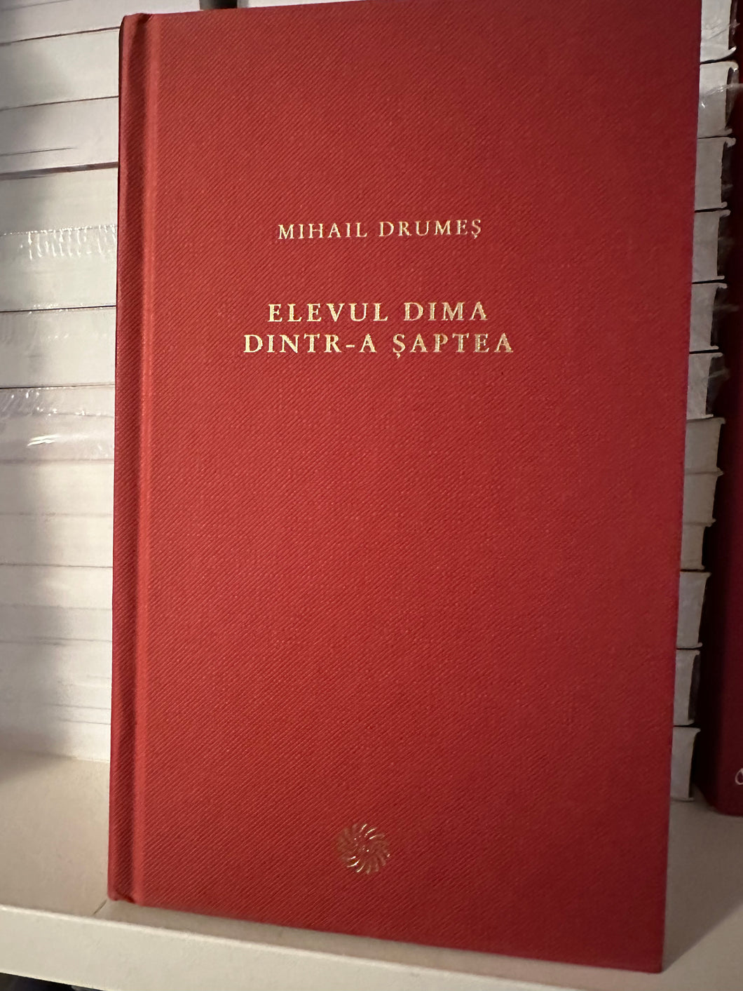 ELEVUL DIMA DINTR-A SAPTEA MIHAIL DRUMES